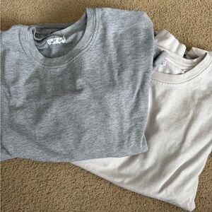 Good American Gray and Cream Tees